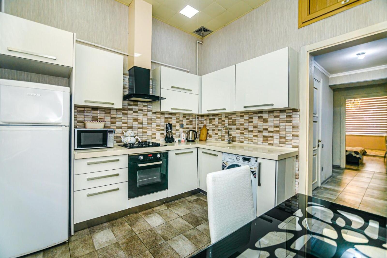 Azneft Square Deluxe Apartment Baku Zewnętrze zdjęcie